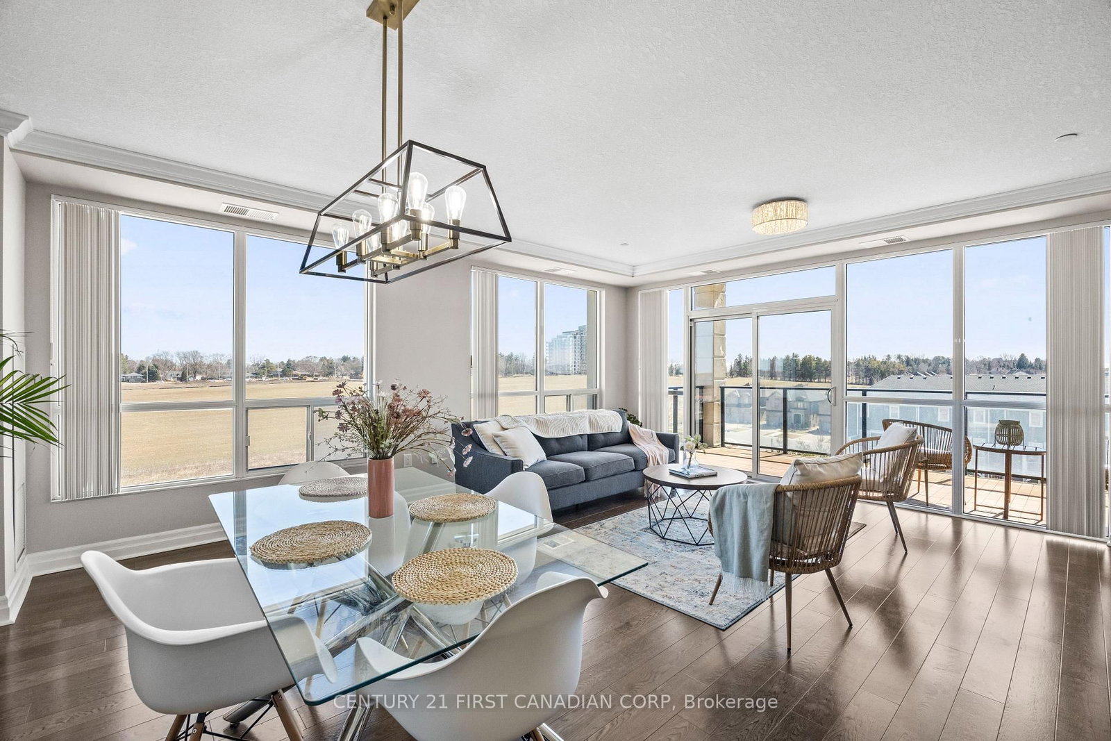 240 Villagewalk Boulevard, Unit 605 - Photo 14