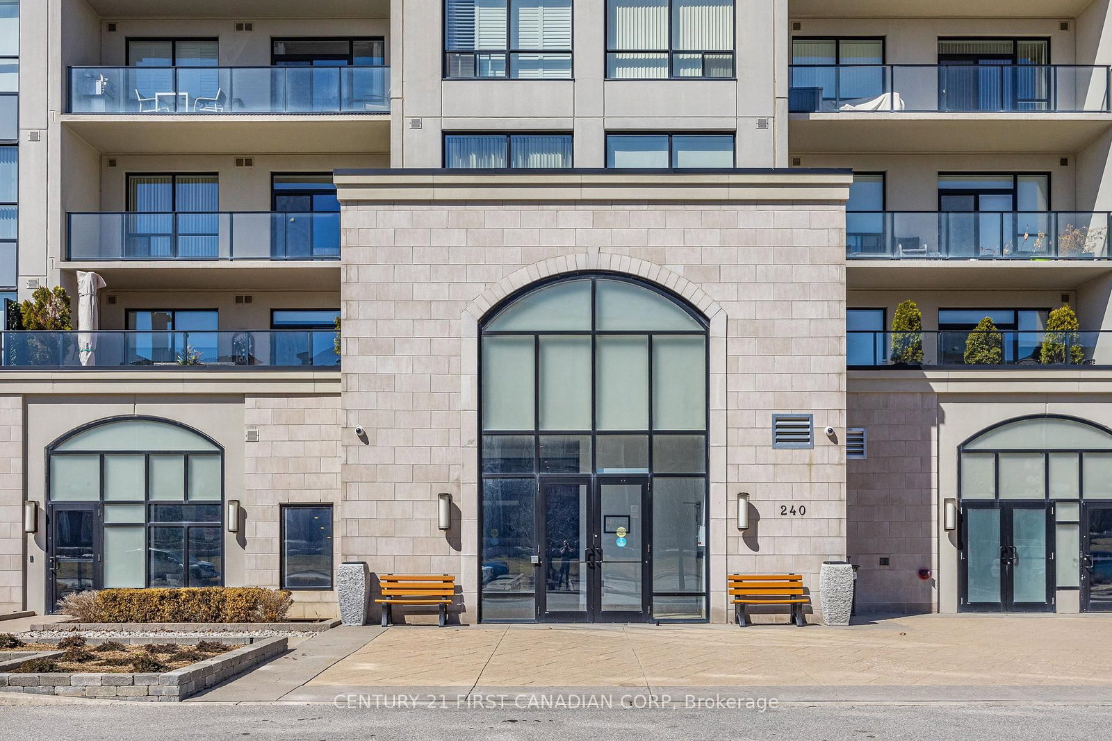 240 Villagewalk Boulevard, Unit 605 - Photo 2