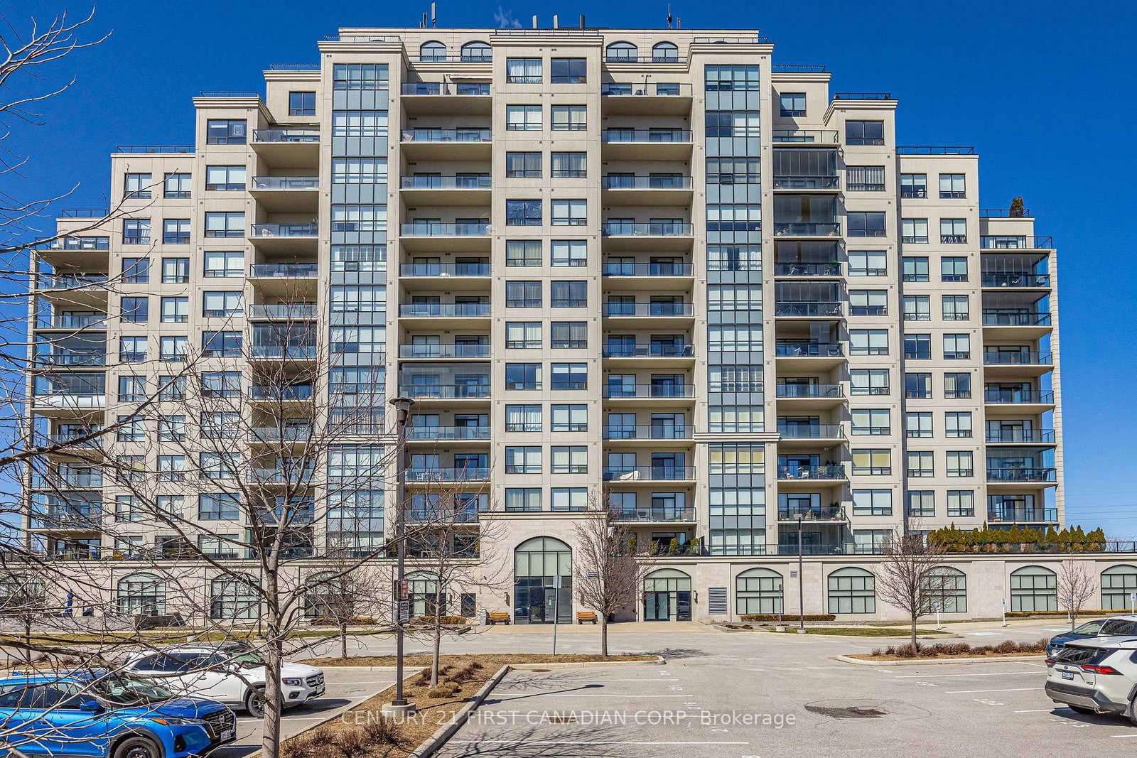 240 Villagewalk Boulevard, Unit 605 - Photo 38