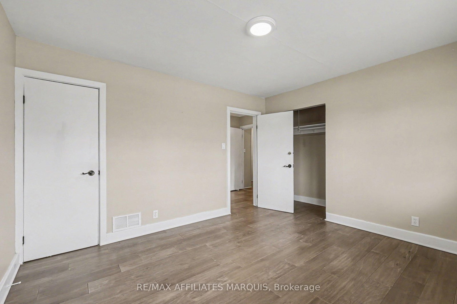 6036 Perth Street - Photo 9