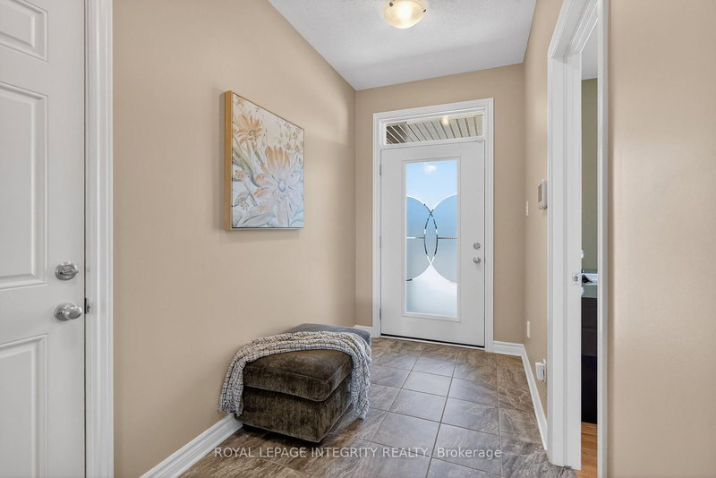724 Parade Dr, Ottawa, K2S 0Z4 | Image 3