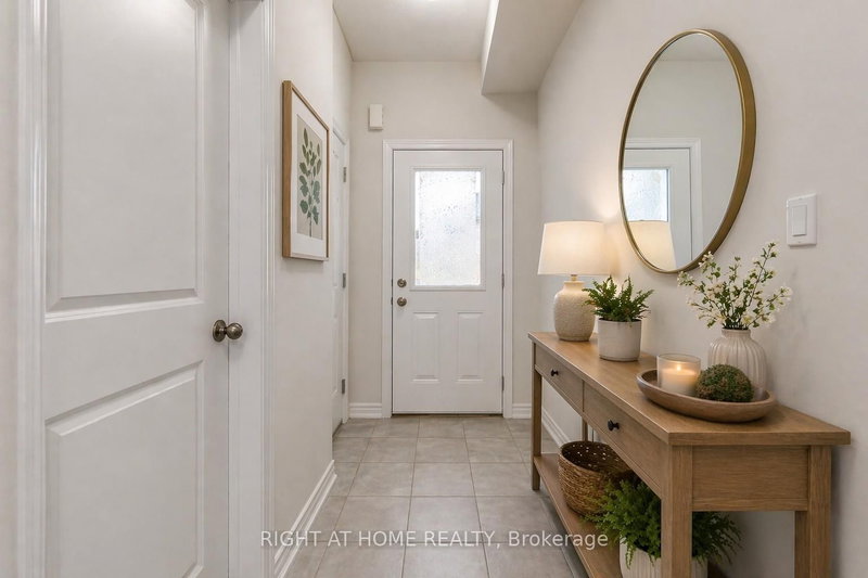 105 Sonoma Lane, Hamilton, L8E 0J8 | Image 3