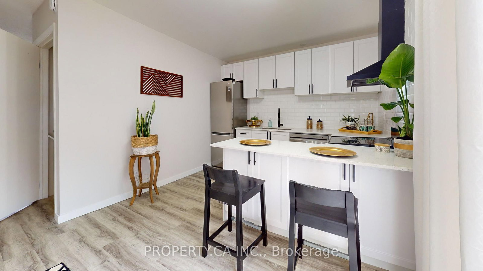 610 George Street N, Unit 5 - Photo 20