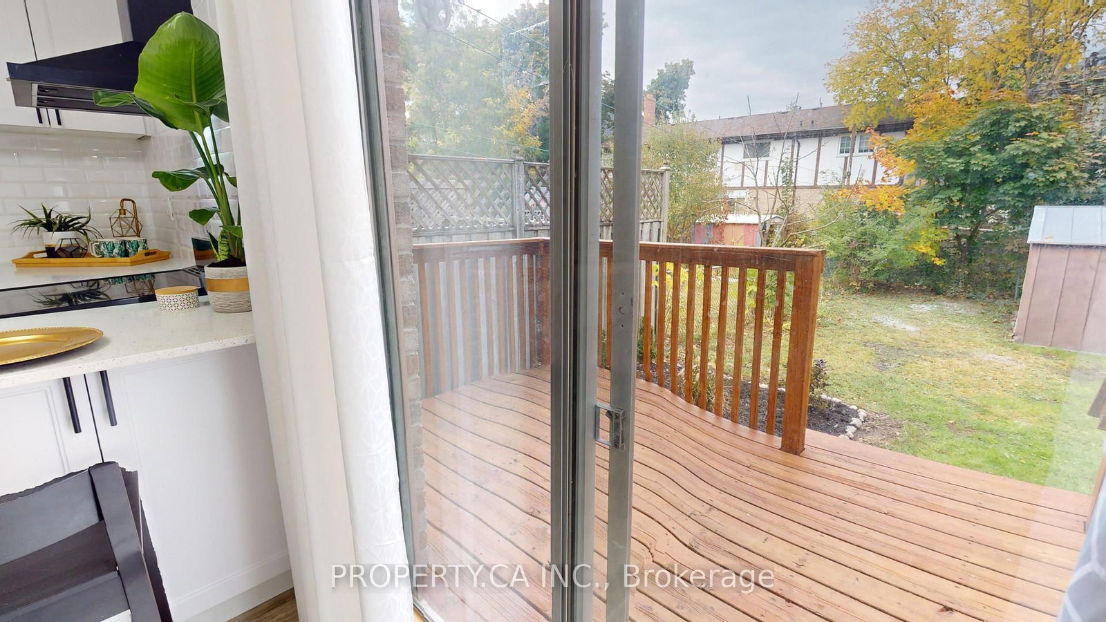 610 George Street N, Unit 5 - Photo 24