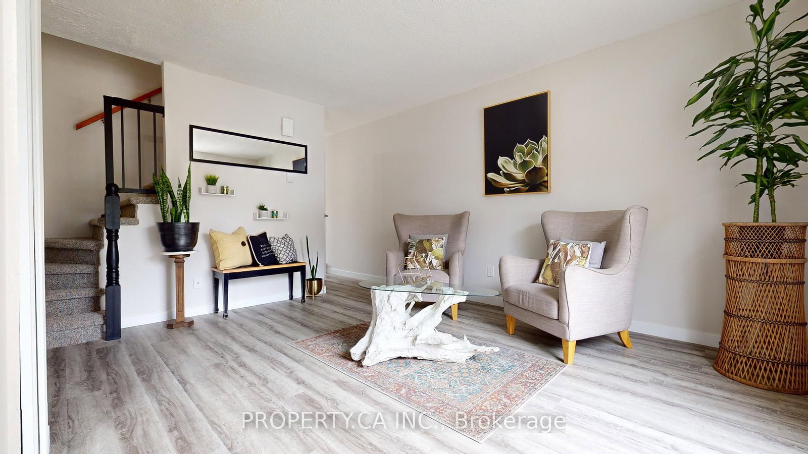 610 George Street N, Unit 5 - Photo 7