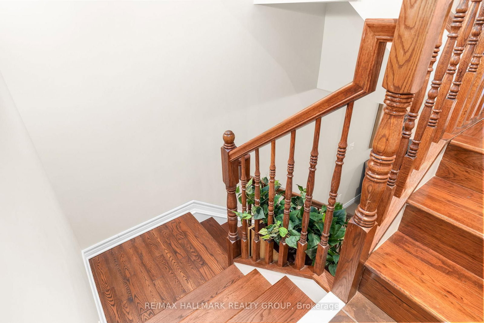 548 Langelier Avenue - Photo 17