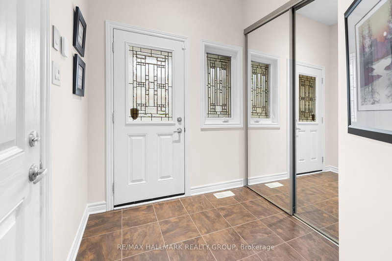 548 Langelier Ave, Ottawa, K1W 0E7 | Image 3