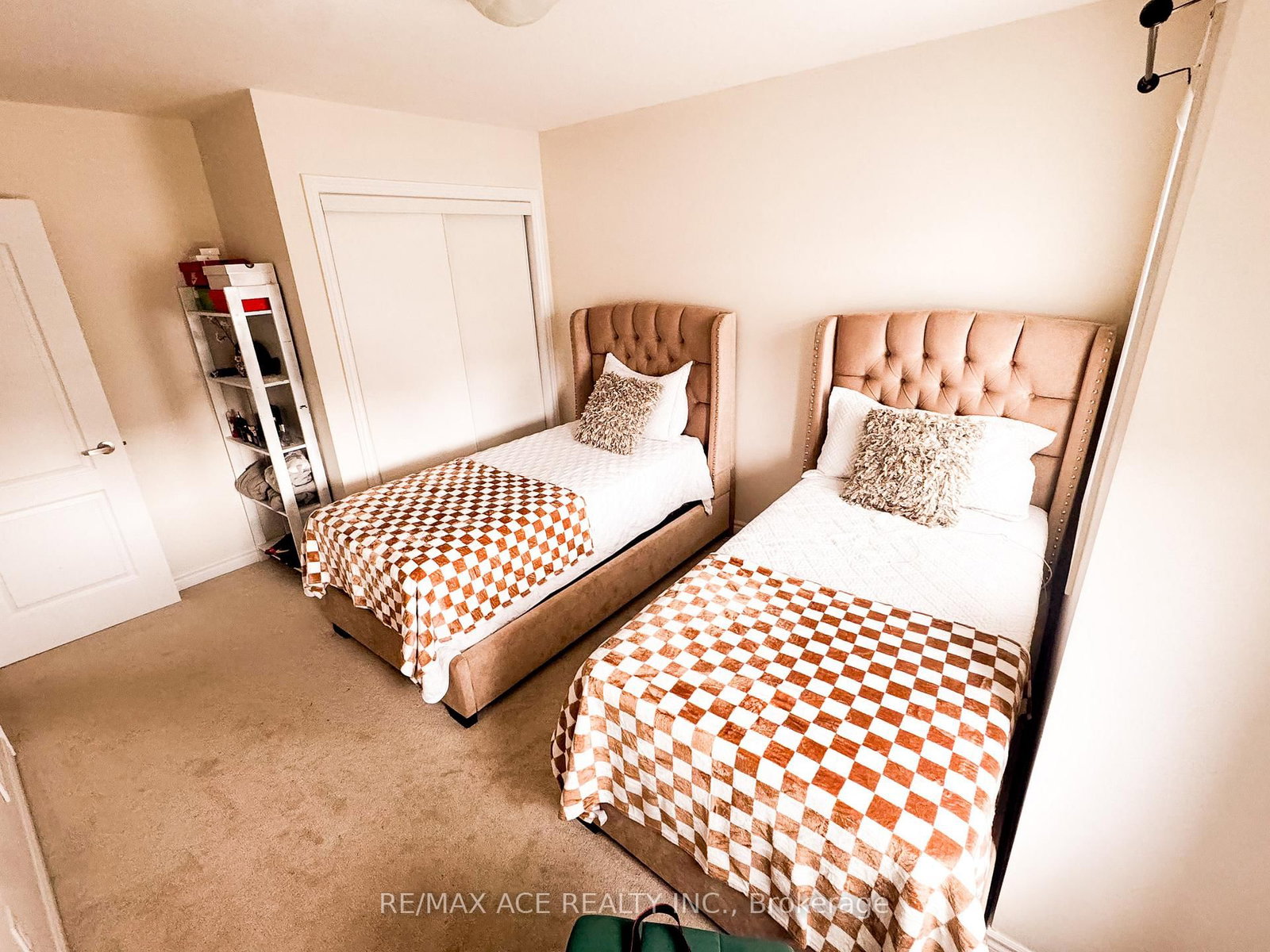 57 Malcolm Crescent - Photo 24