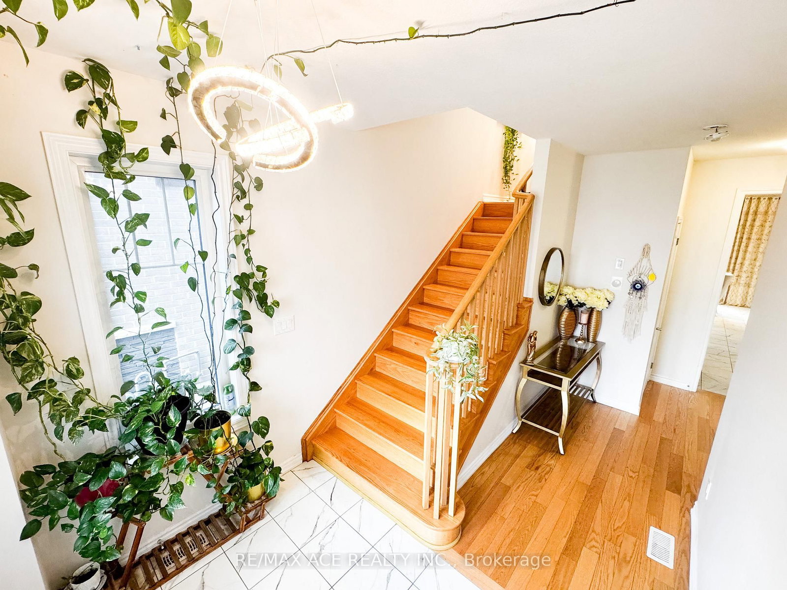 57 Malcolm Crescent - Photo 3