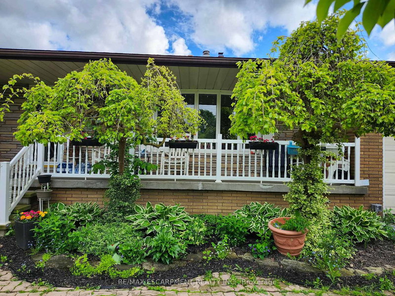 1549 Guyatt Rd, Hamilton, L0R 1C0 | Image 3