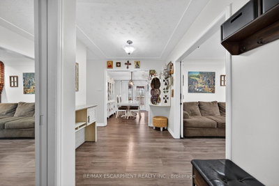 1549 Guyatt Road • Hamilton, ON photo 6