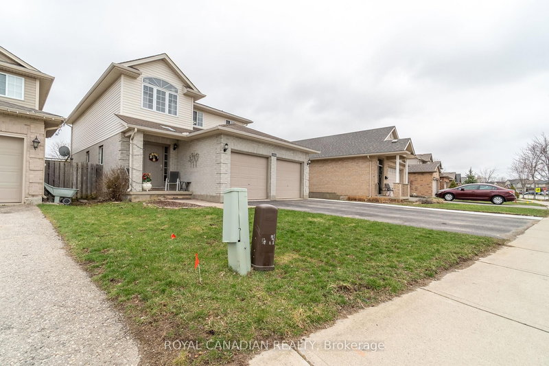 1723 Stackhouse Ave, London North, N5X 4H9 | Image 2