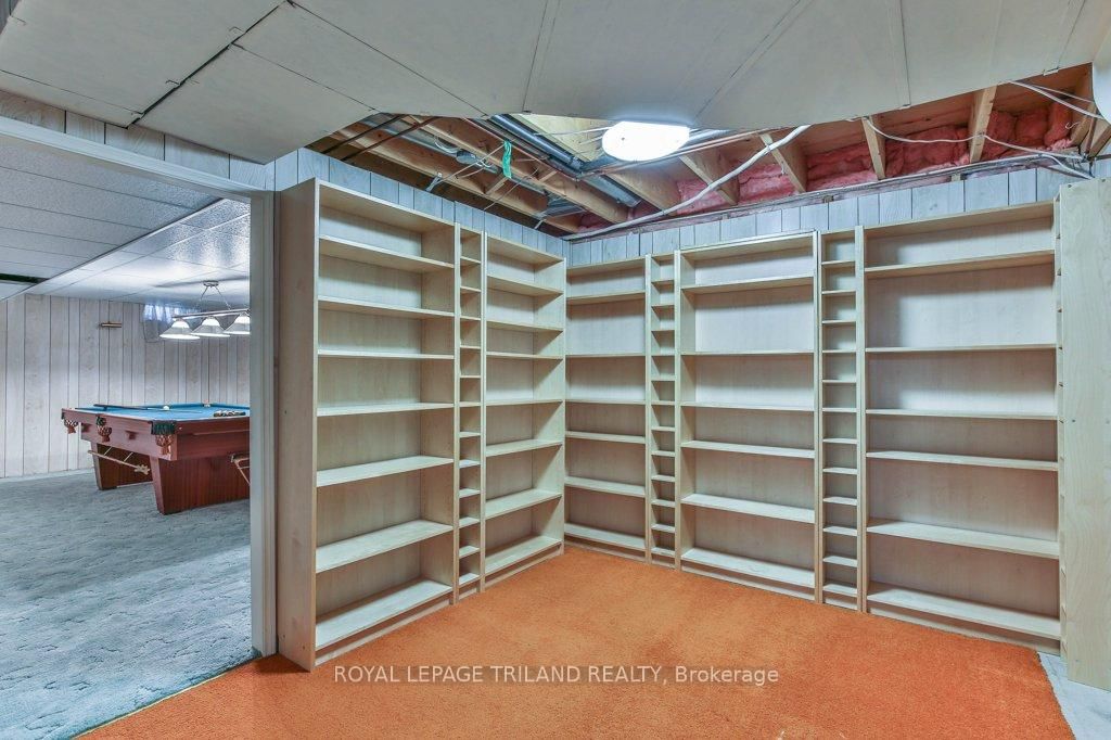 60 ROSECLIFFE Crescent, Unit 8 - Photo 43