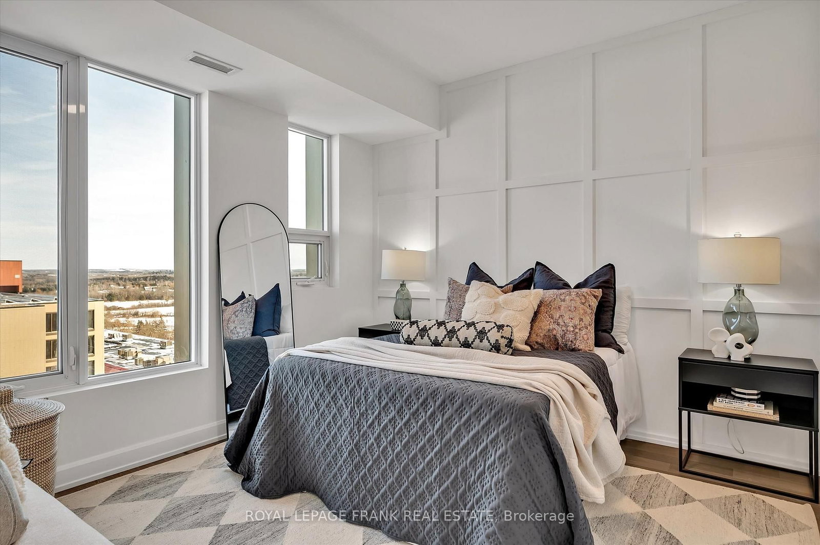 195 Hunter Street, Unit 902 - Photo 11