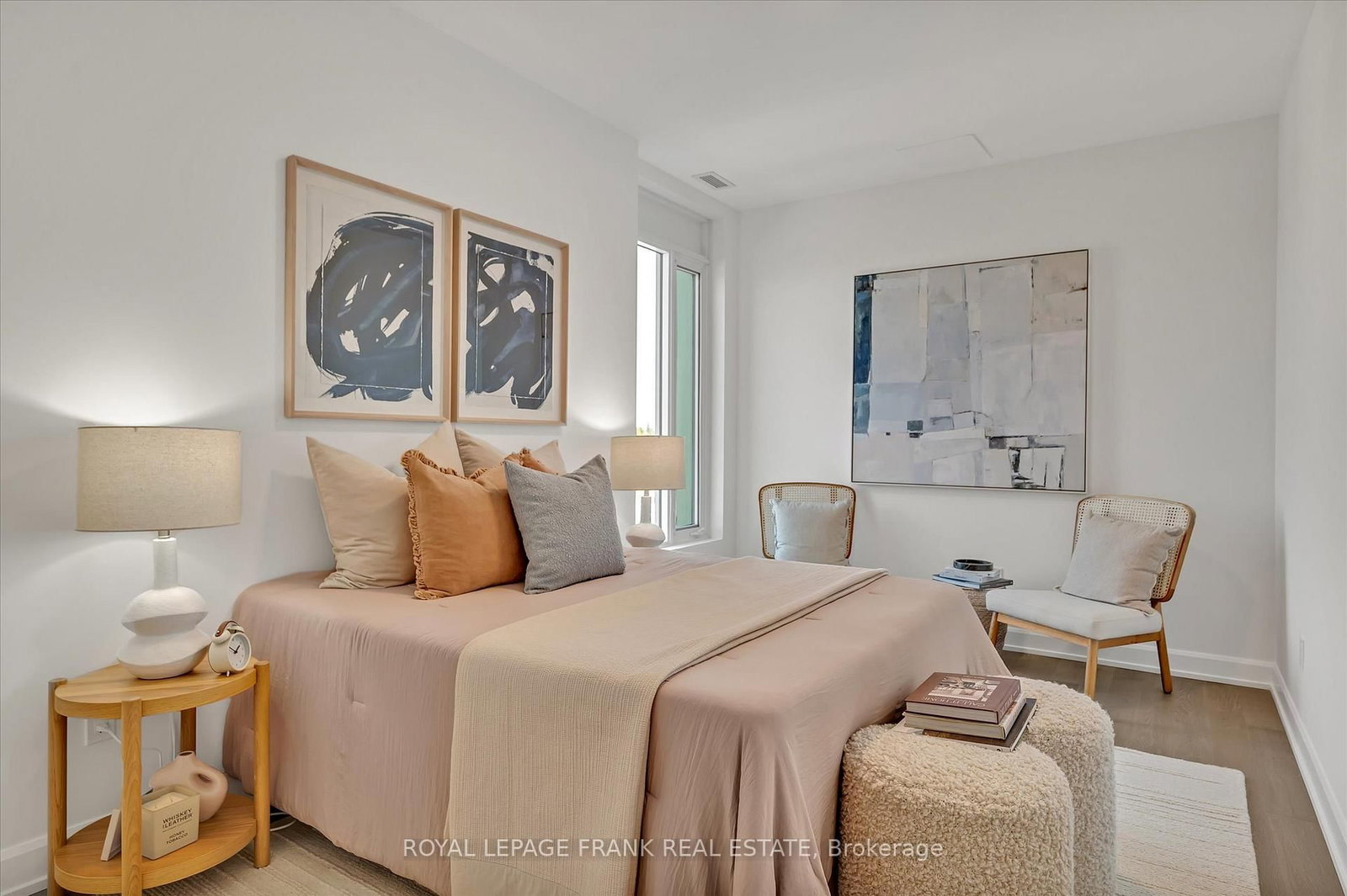 195 Hunter Street, Unit 902 - Photo 14