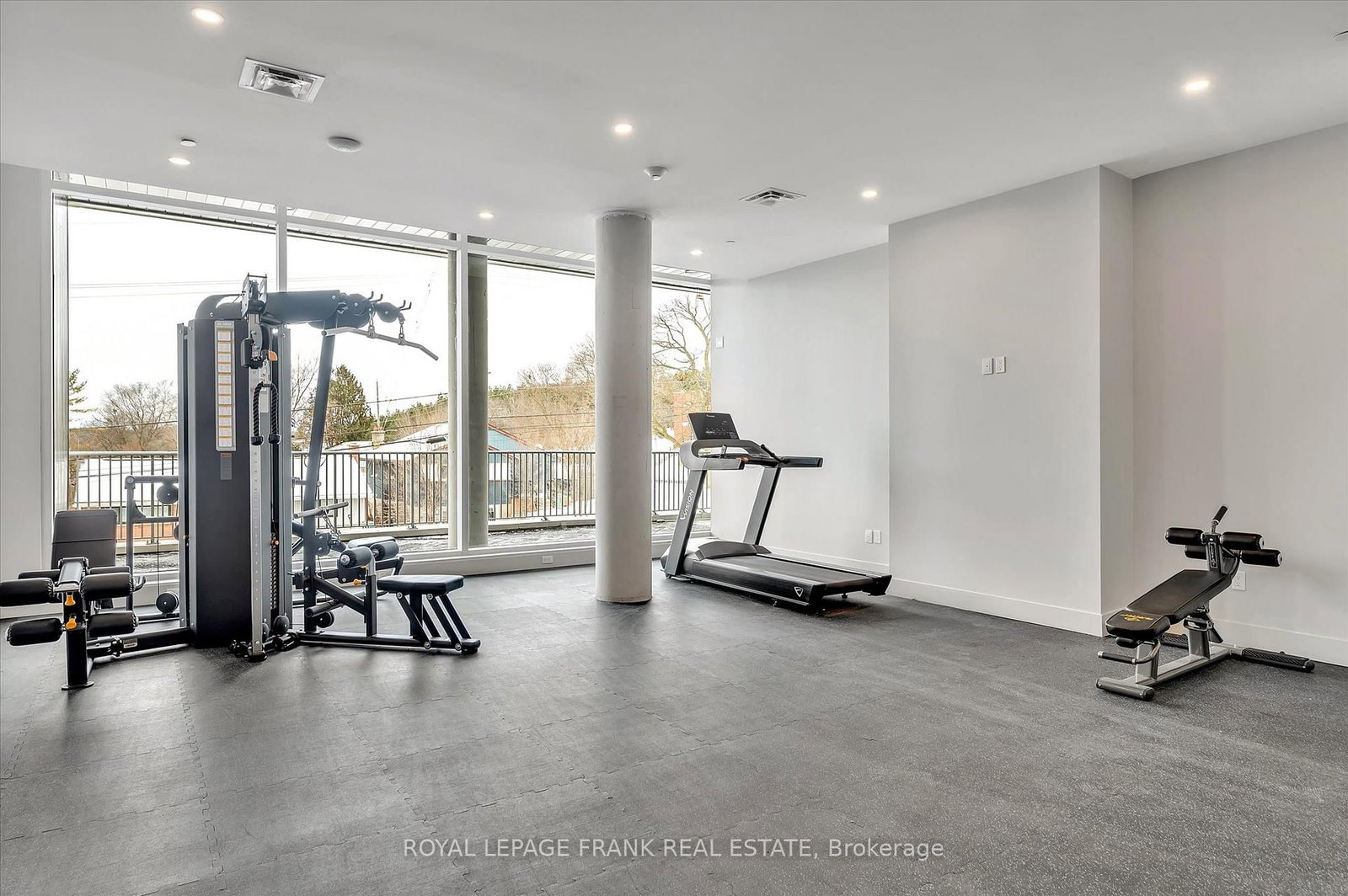 195 Hunter Street, Unit 902 - Photo 32