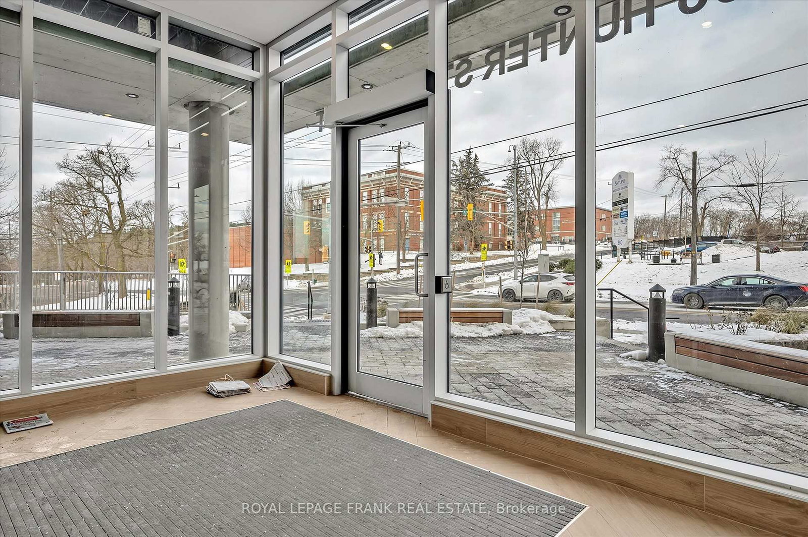 195 Hunter Street, Unit 902 - Photo 38