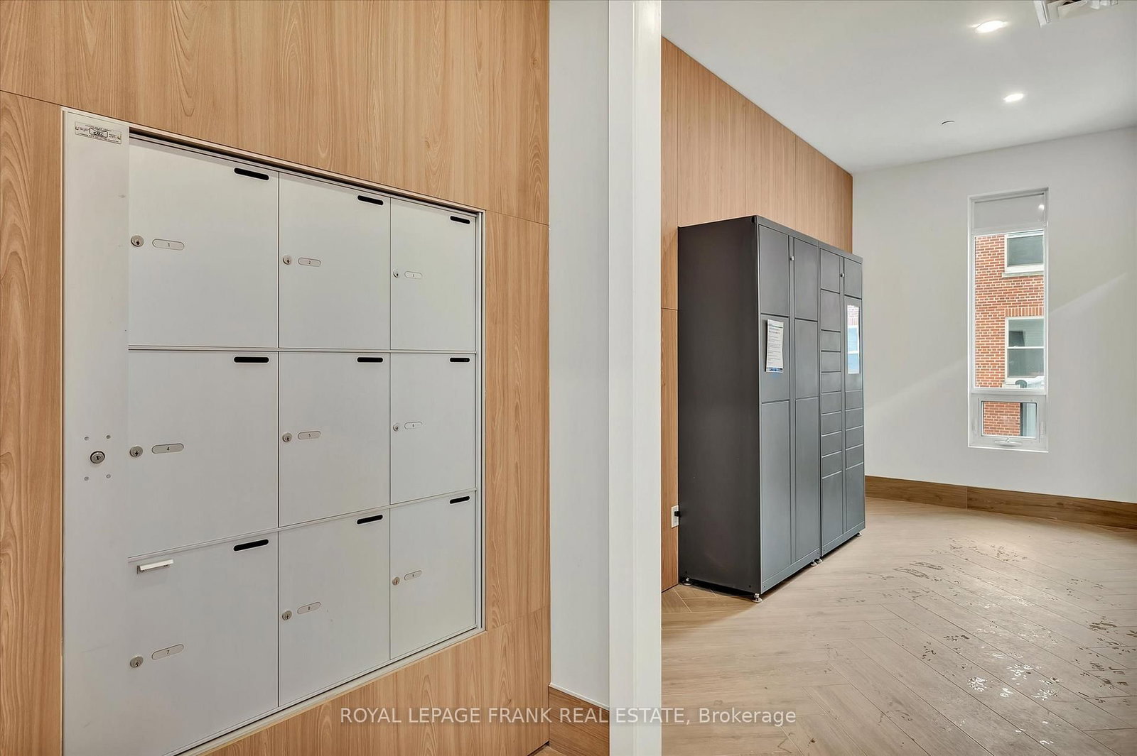 195 Hunter Street, Unit 902 - Photo 40