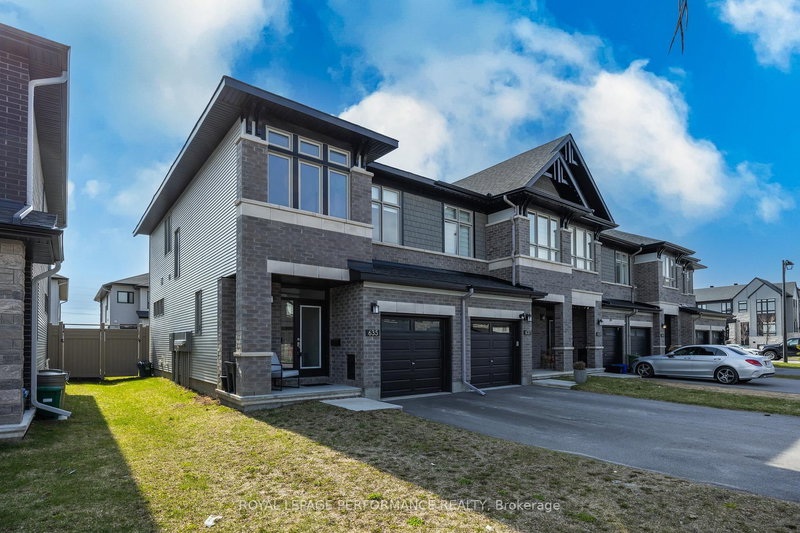 635 Cordelette Circ, Ottawa, K1W 0P2 | Image 2