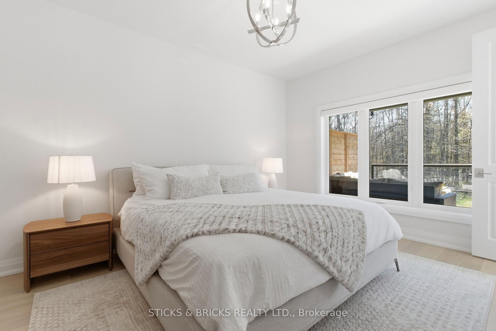 9150 Willoughby Drive, Unit 19 - Photo 19