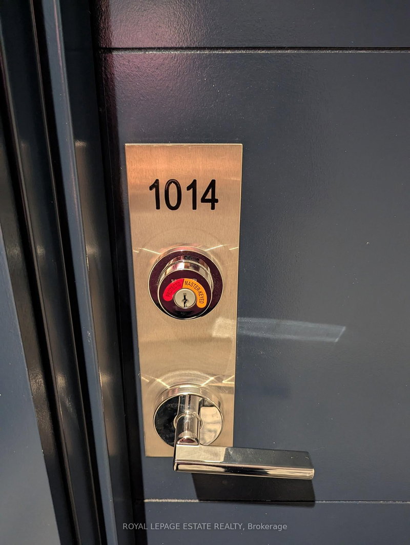 1014 - 75 James St S, Hamilton, L8P 2T1 | Image 2