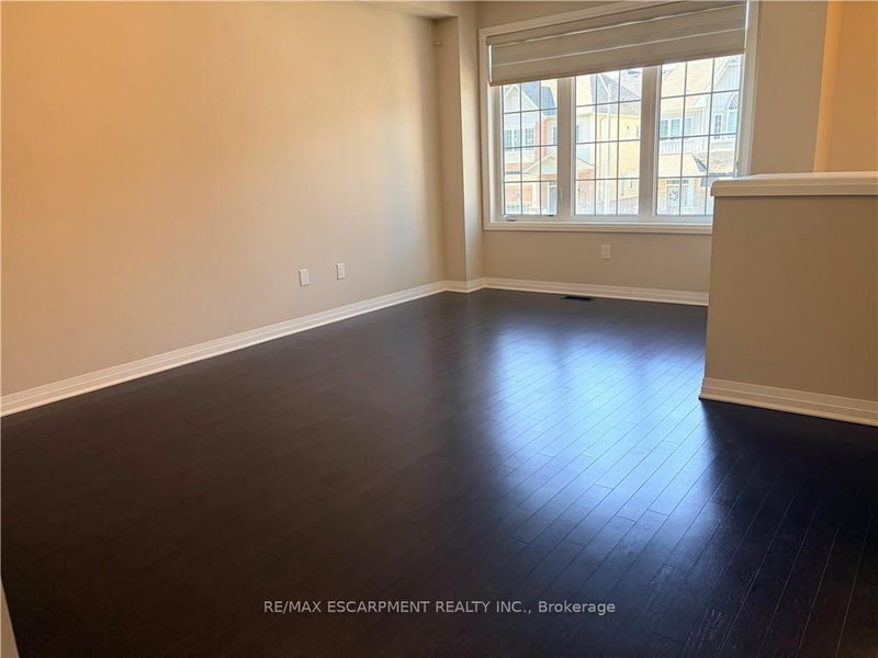 4089 Canby St, Lincoln, L3J 0R4 | Image 3