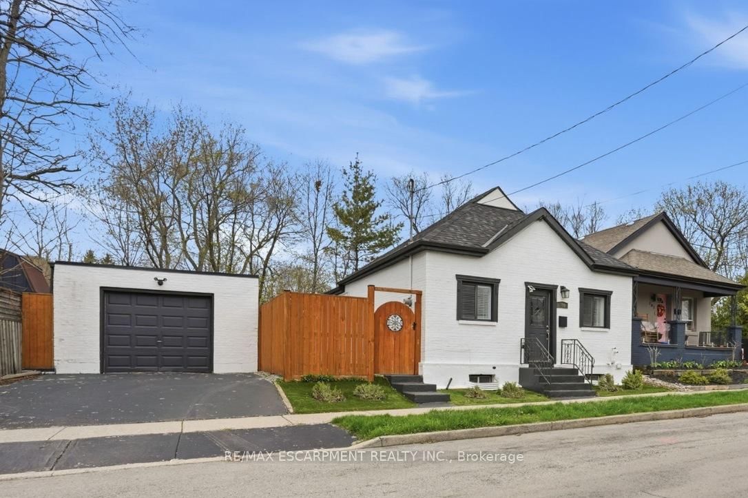 390 Hunter Street W - Photo 38