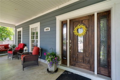 1026 Beach Boulevard • Hamilton, ON photo 4