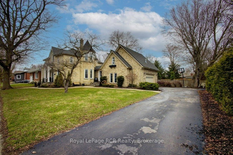 116 Walton St, Wellington North, N0G 1A0 | Image 2