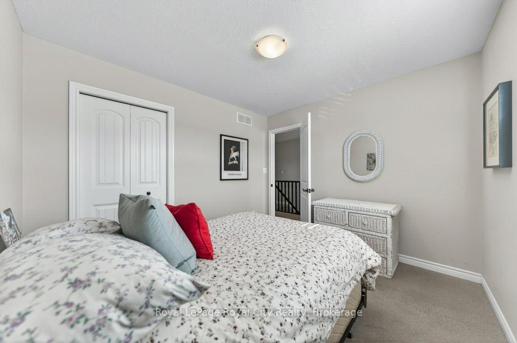 120 Winston Street - Photo 20