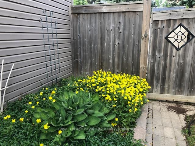 120 Winston Street - Photo 36