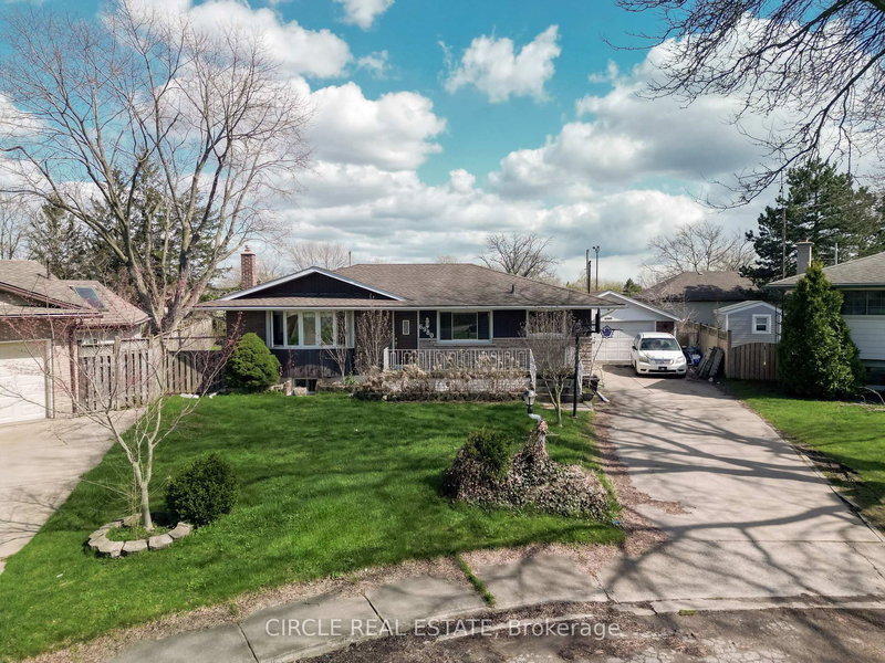 6980 Concord Crt, Niagara Falls, L2G 5G6 | Image 2