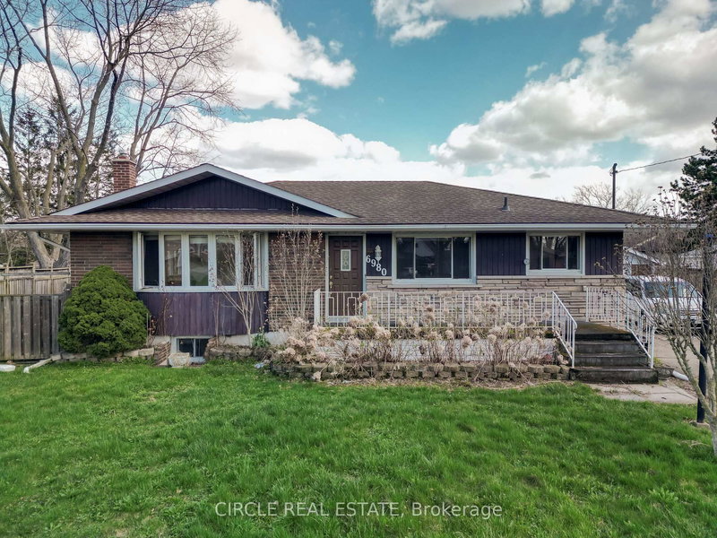 6980 Concord Crt, Niagara Falls, L2G 5G6 | Image 3