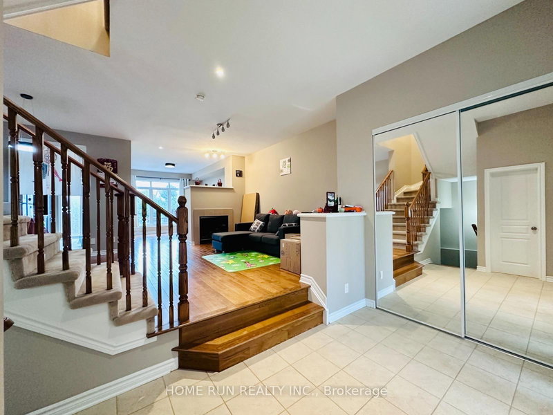 1191 Tischart Cres, Kanata, K2T 0G7 | Image 3