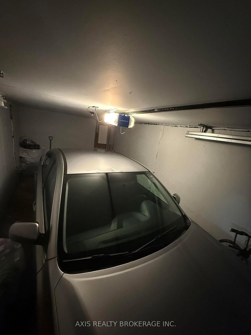 5 - 649 Albert St, Waterloo, N2L 3V5 | Image 2