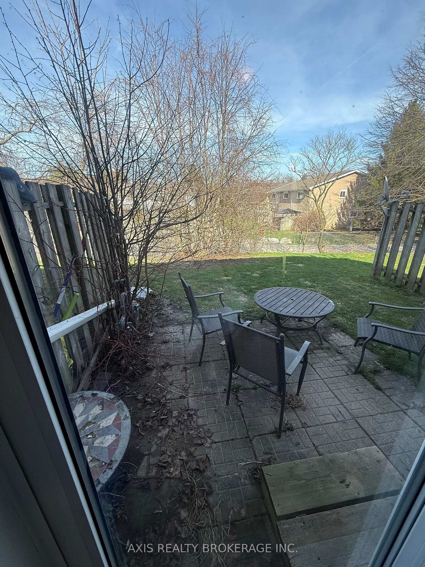 649 Albert Street, Unit 5 - Photo 5