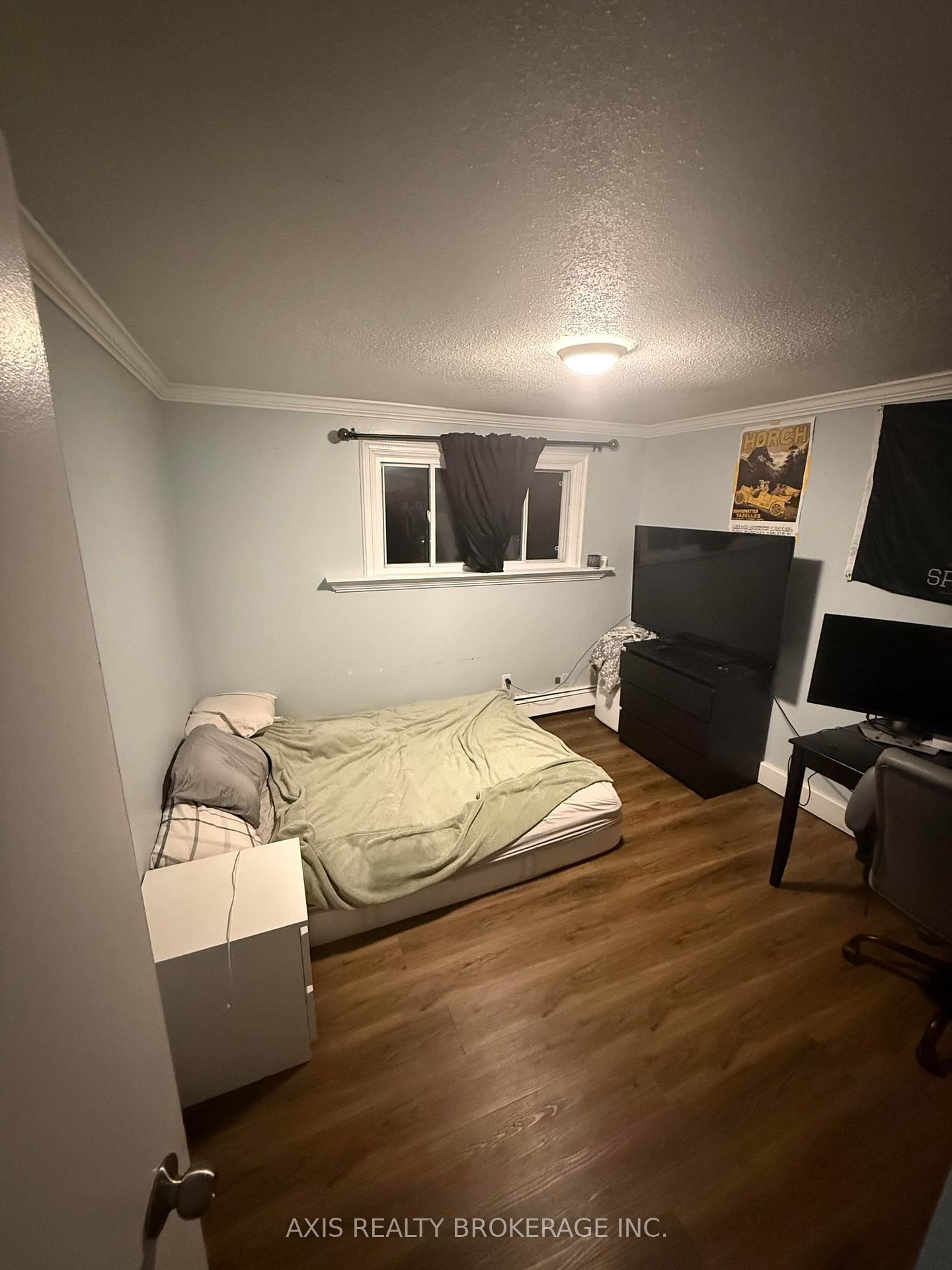 649 Albert Street, Unit 5 - Photo 7