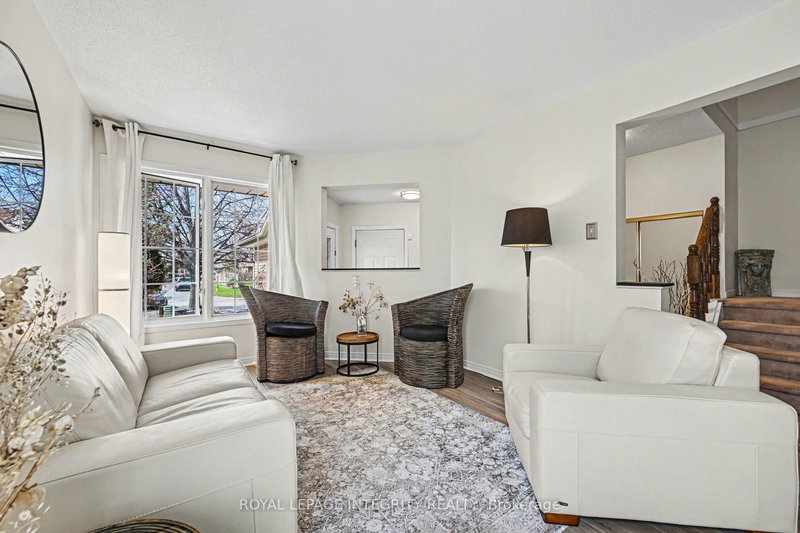 52 Kincardine Dr, Ottawa, K2V 1B3 | Image 3