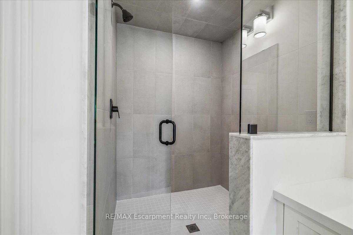 68 Valley Trail Place - Photo 33