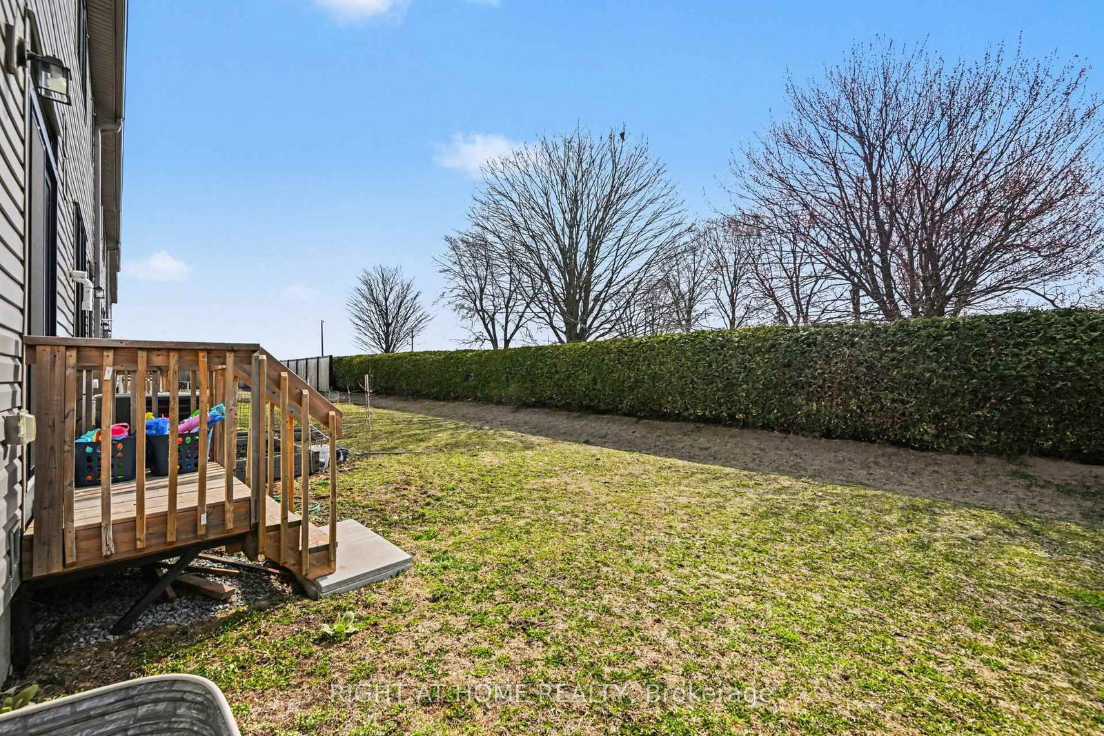 112 Attwell Private - Photo 2