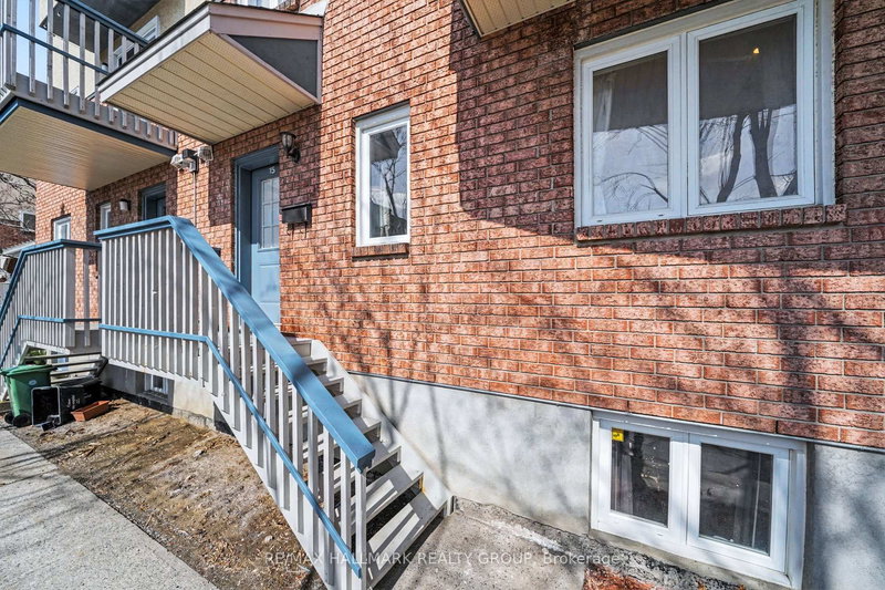 15 - 1204 Shillington Ave, Ottawa, K1Z 7Z4 | Image 2