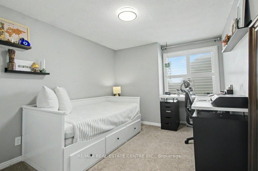 71 Esther Avenue - Photo 21