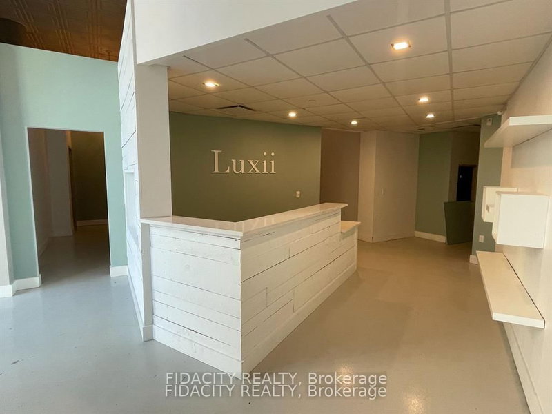 C - 108 Richmond Rd, Ottawa, K1Z 0A6 | Image 3