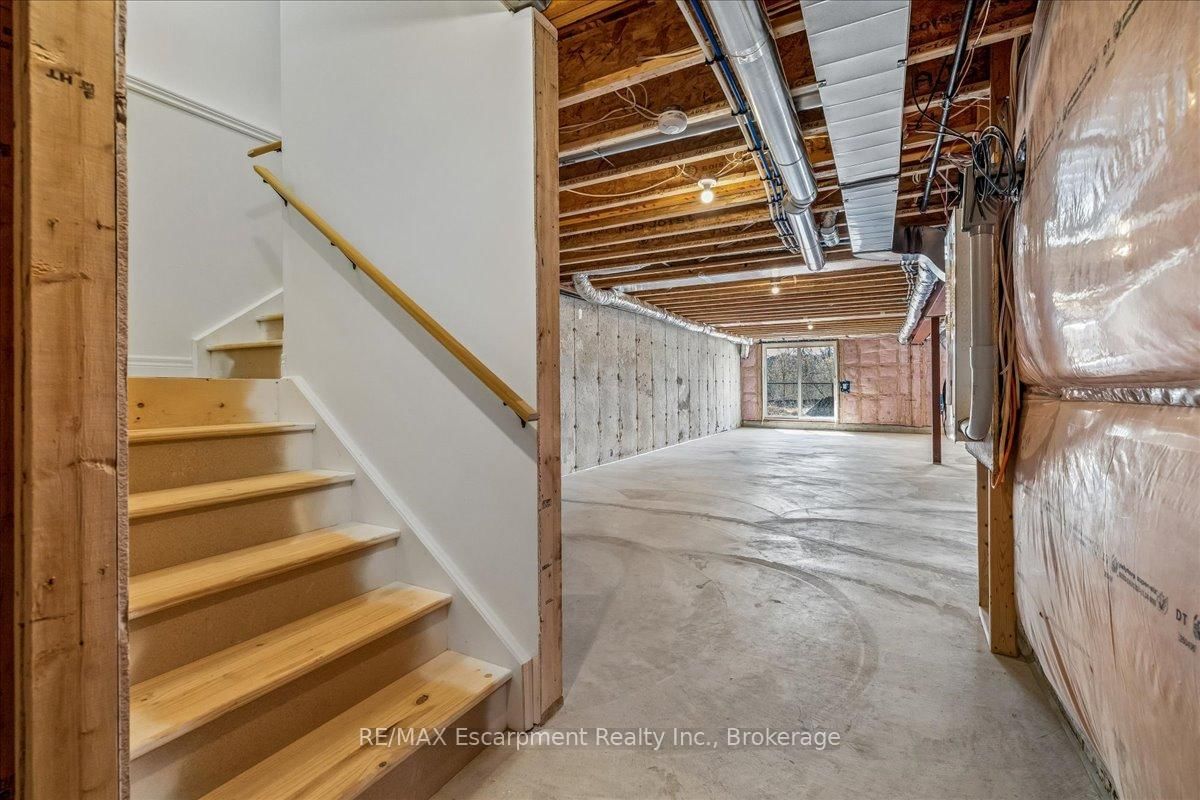 68 Valley Trail Place - Photo 43