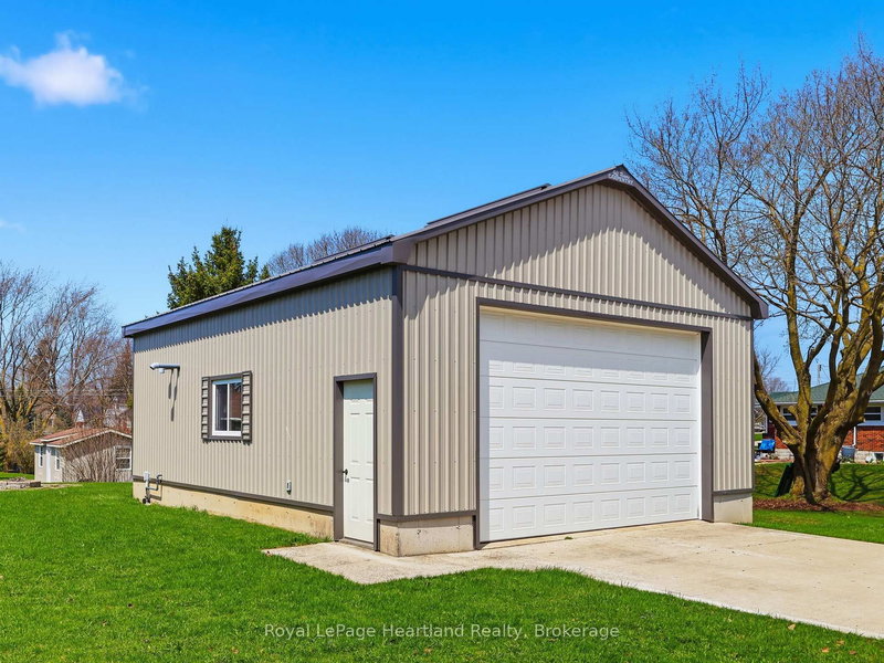 25 VINCENT St, South Bruce, N0G 2J0 | Image 2