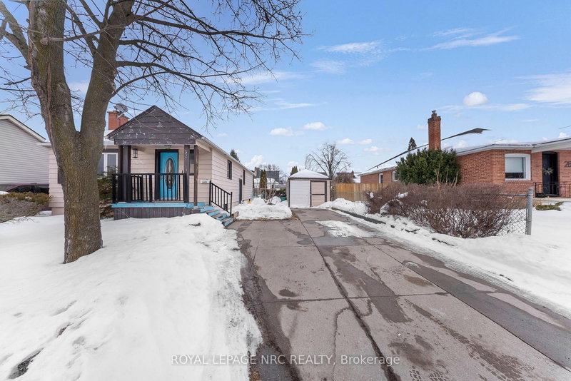 32 Ambrose St, St. Catharines, L2S 2K7 | Image 2