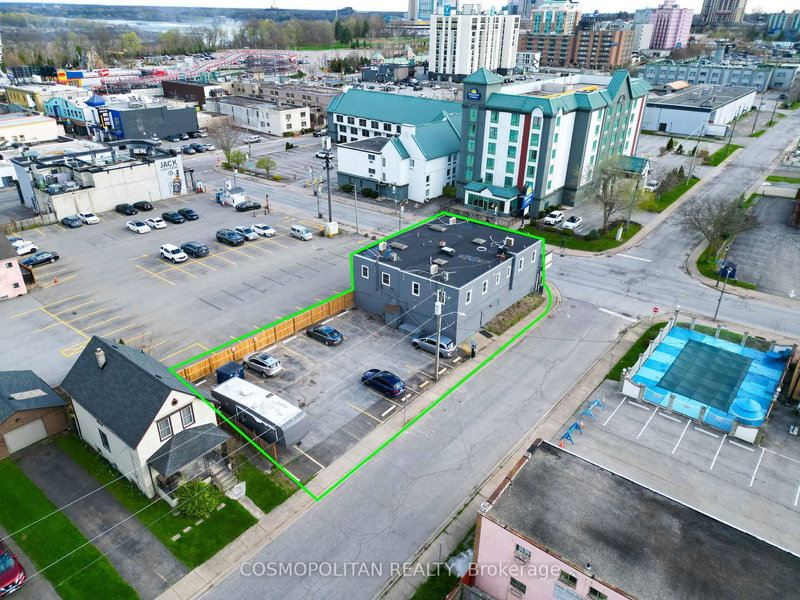 5077 Centre St, Niagara Falls, L2G 3N8 | Image 3