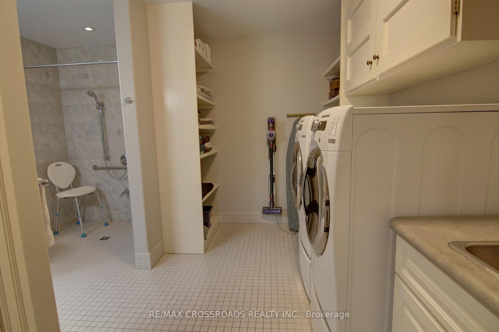 8 Green Arbour Way - Photo 15