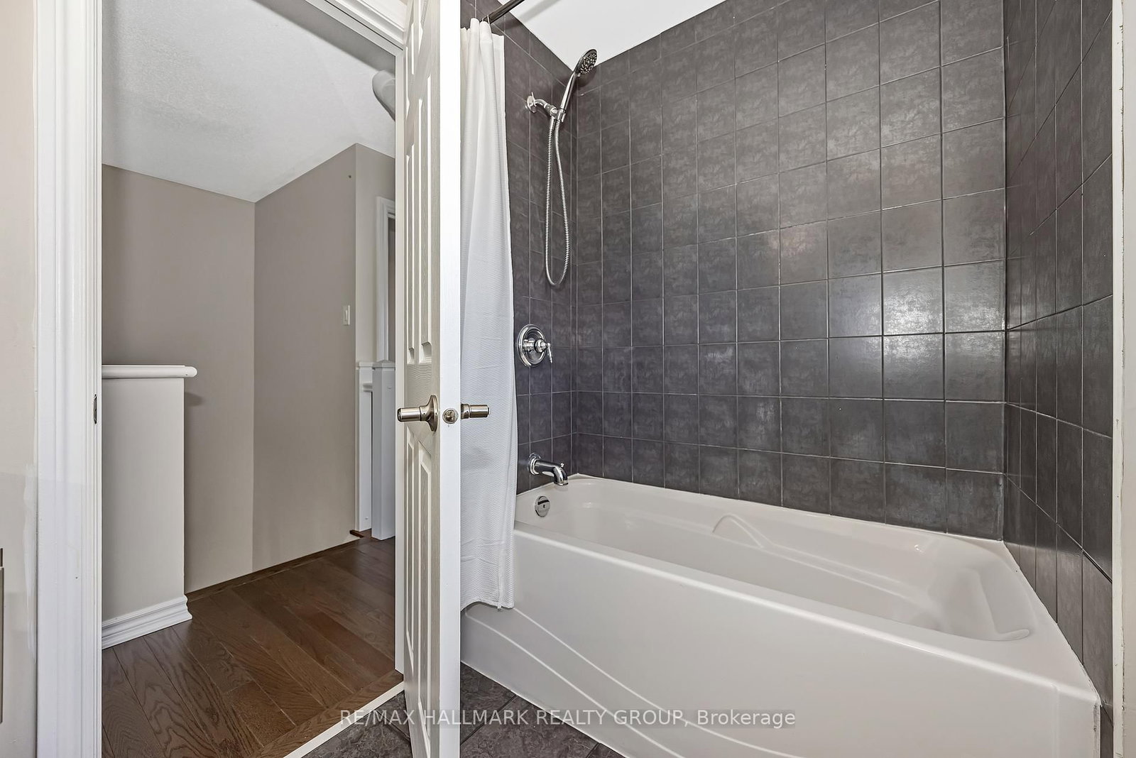 618 Martinique Lane - Photo 34