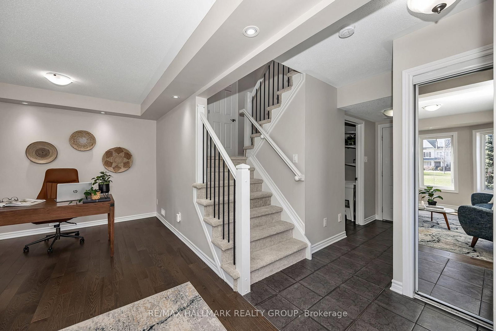 618 Martinique Lane - Photo 8